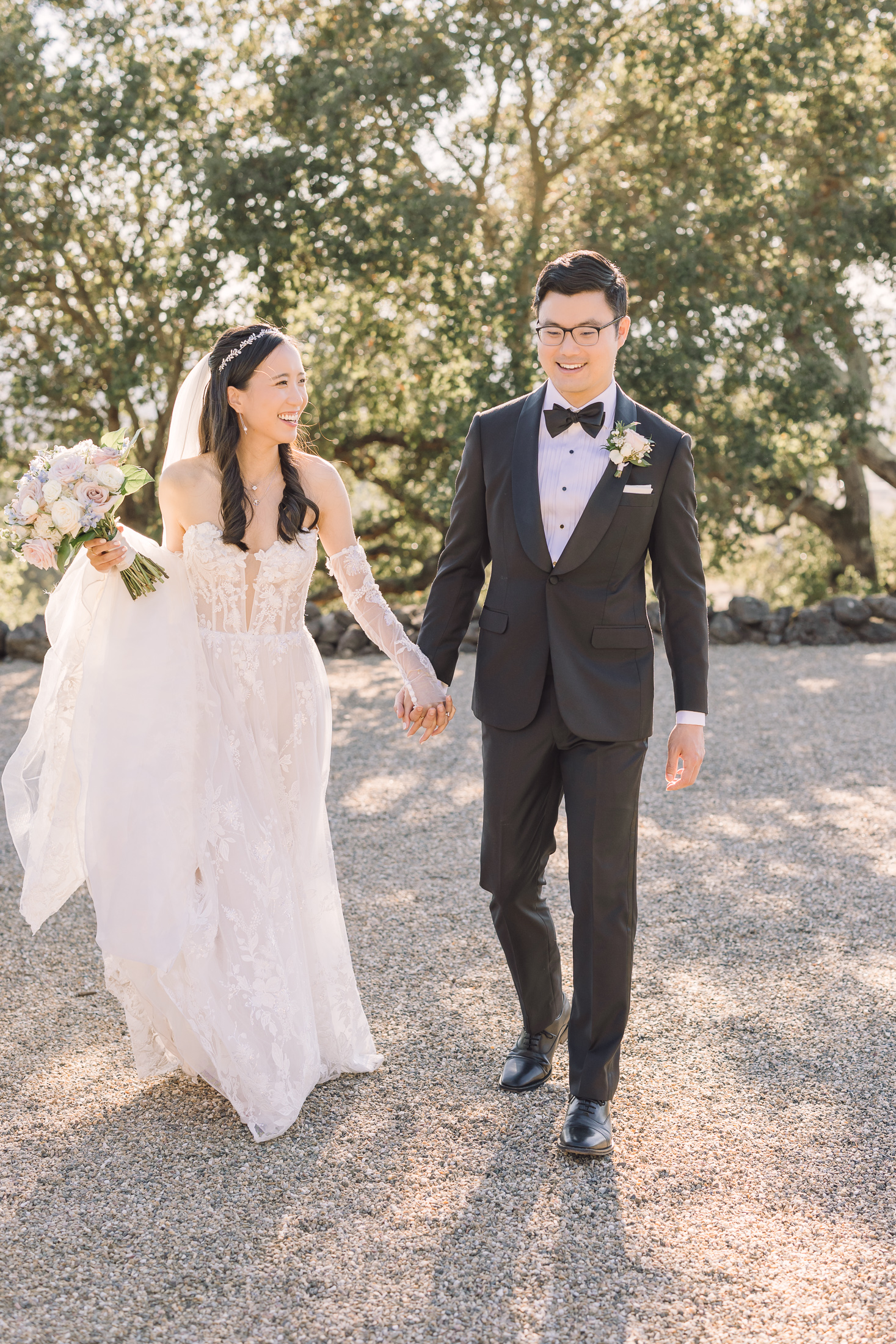 Bride and groom at Paradise ridge winery wedding